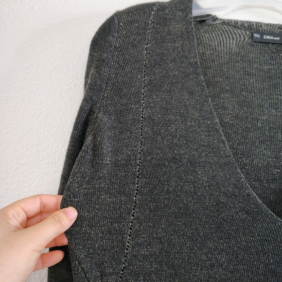 ZARA Knit Midi Dress Size M Charcoal Gray V-Neck Long Sleeve Asymmetrical - Picture 10 of 15